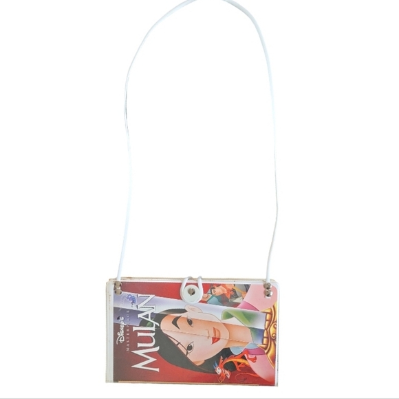 Mulan Disney 90's Upcycled VHS Shoulder Crossbody Bag - Picture 8 of 9